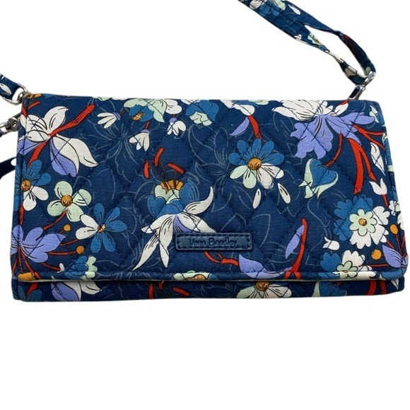 Vera Bradley RFID Wallet Crossbody Purse Blue Floral Quilted - Picture 2 of 5